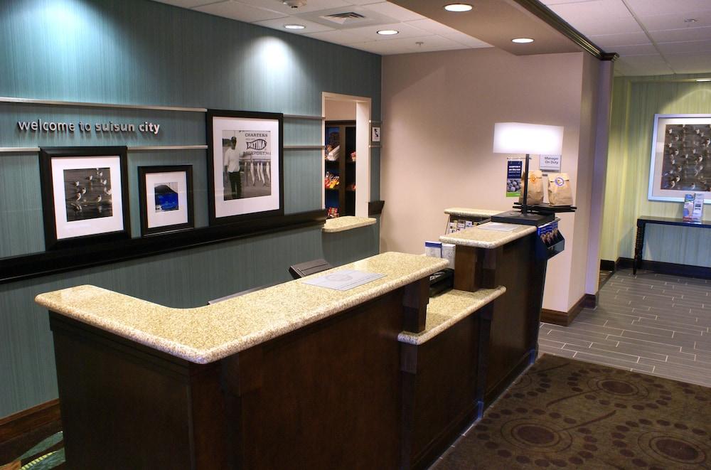 Hampton Inn & Suites Suisun City Waterfront Extérieur photo