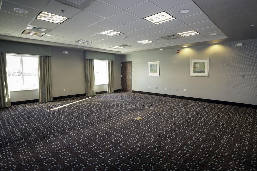 Hampton Inn & Suites Suisun City Waterfront Extérieur photo