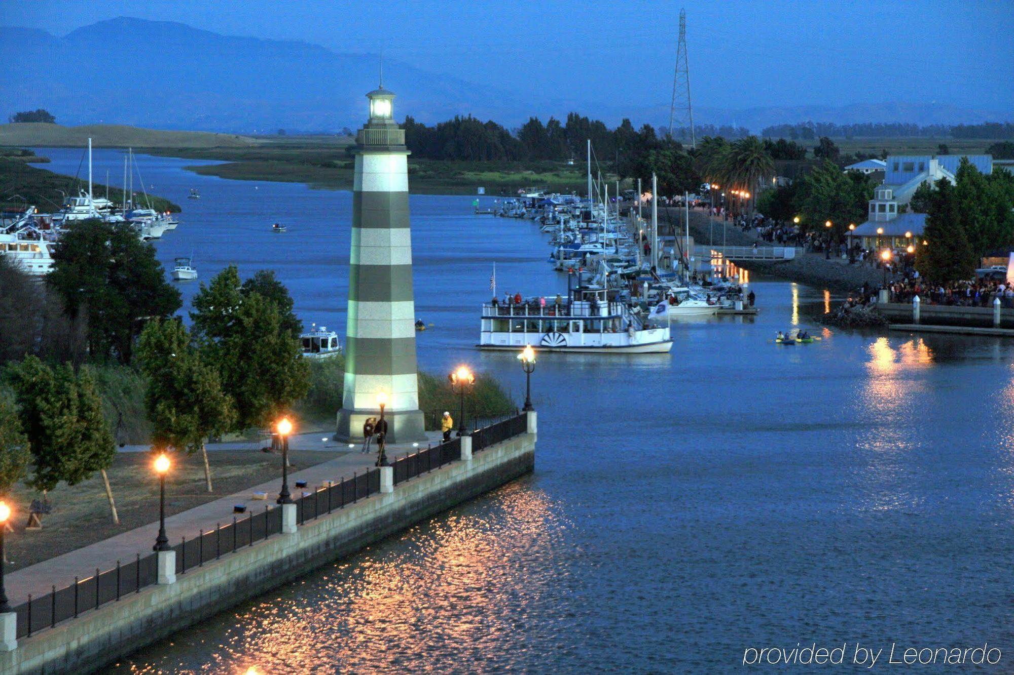 Hampton Inn & Suites Suisun City Waterfront Extérieur photo